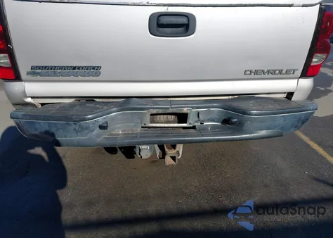 2005 Chevrolet Silverado 1500Hd Lt z USA, uszkodzony, nr VIN 1GCGK13UX5F888452